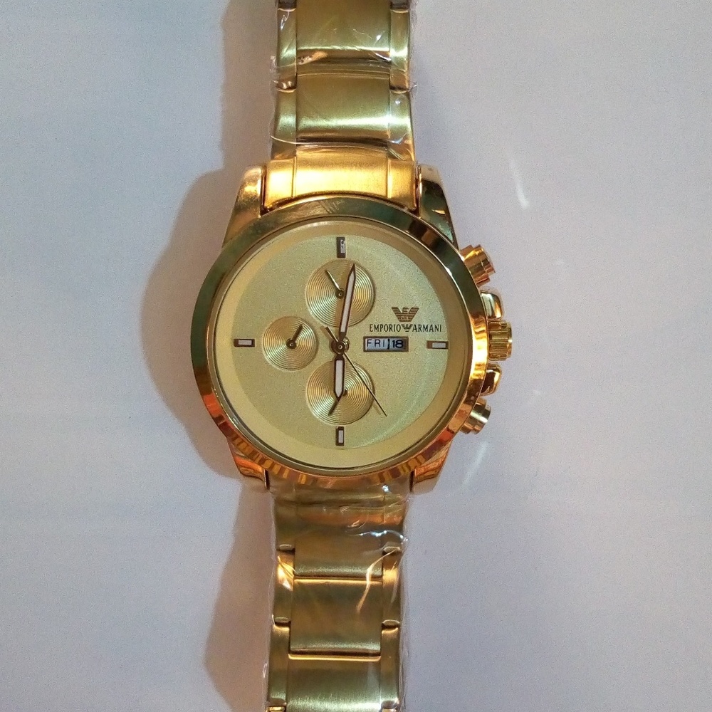 EMPORIO ARMANI UNISEX WRISTWATCH
